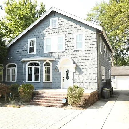 Blue House, Blocks From Ross-Aide, Mackey, Samara House, Birck Golf Complex Villa West Lafayette Exterior photo